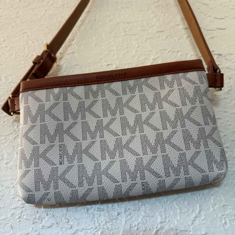 Michael‎ Kors MK Signature Logo Crossbody Bag White Brown Leather Trim 8x5 Small